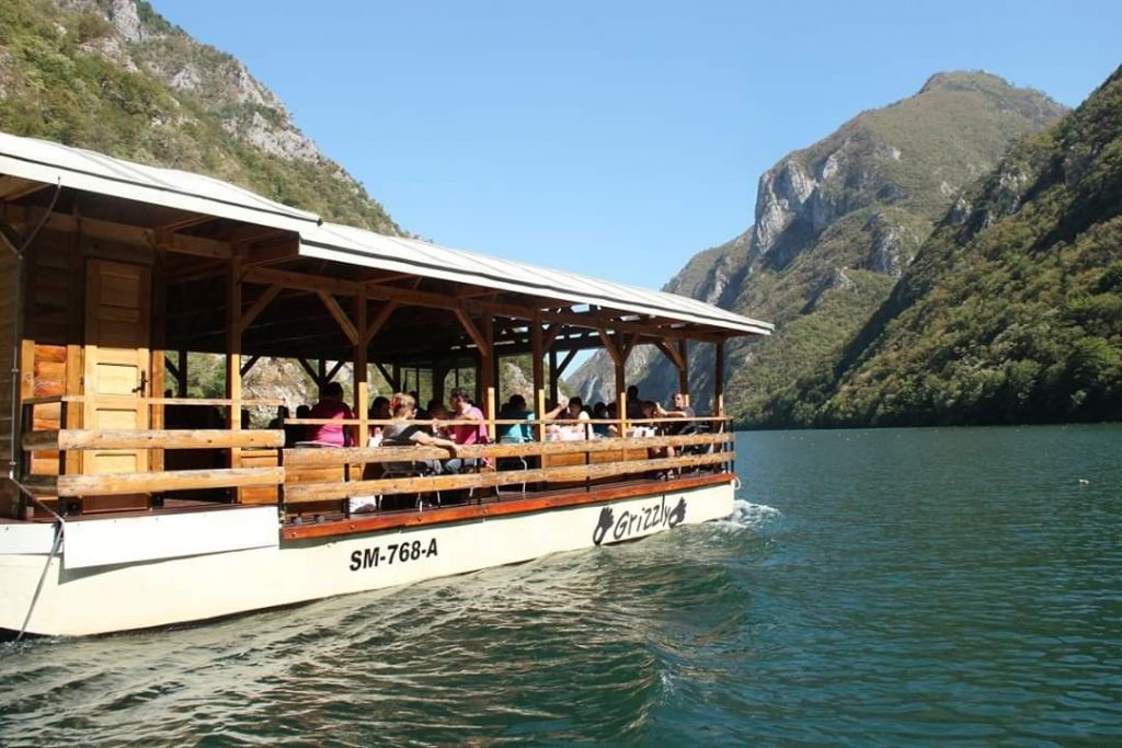 jezero Perućac